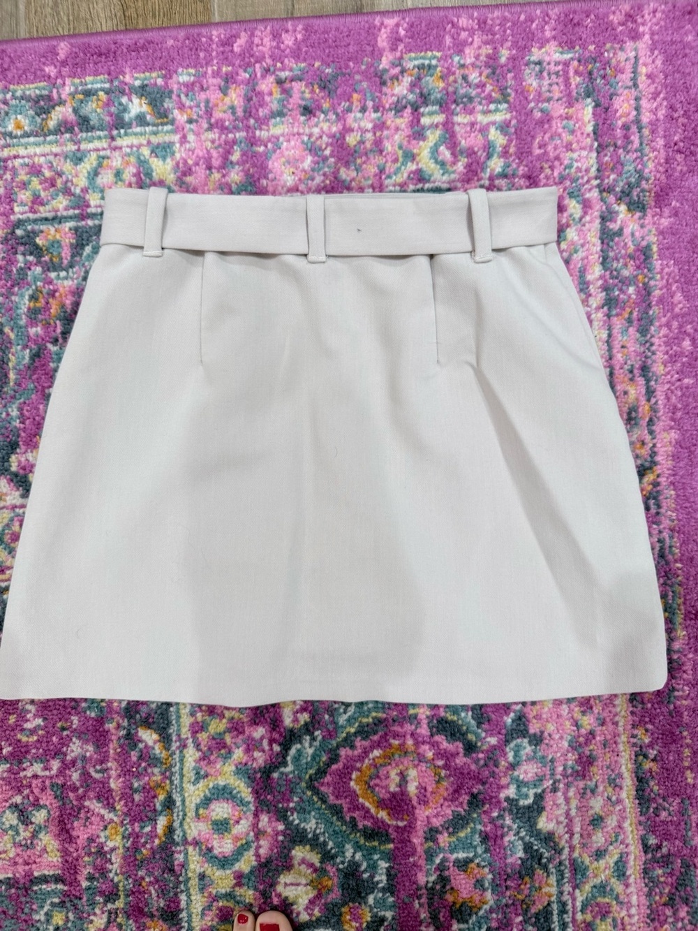 Abercrombie & Fitch Pale Cream Belted Mini Skirt - Picture 3 of 3